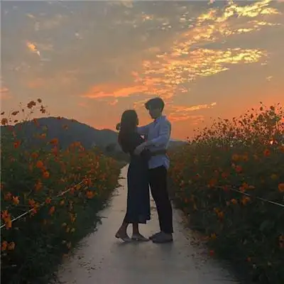 唯美清新意境情侣头像美好幸福的日子