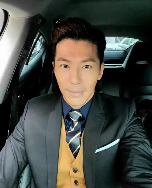 黄少祺「出身单亲」从小自卑靠演戏成功翻身 妈妈50岁前没笑过他「花