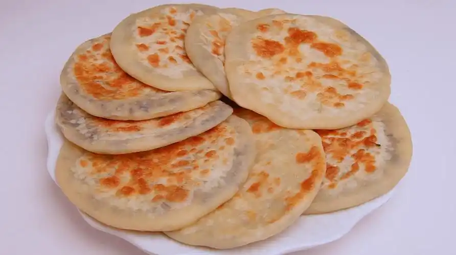 教你家常小糖饼最简单快速的做法,个个空心不流糖,凉了也不会硬