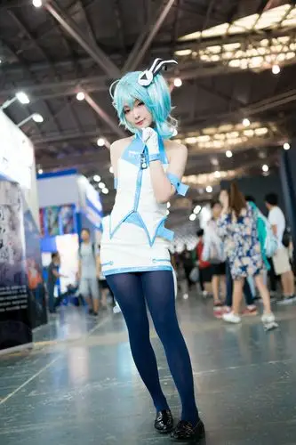 虽然ccg几天身体各种出状况,大概也诠释了什么叫真的三无 没电的33