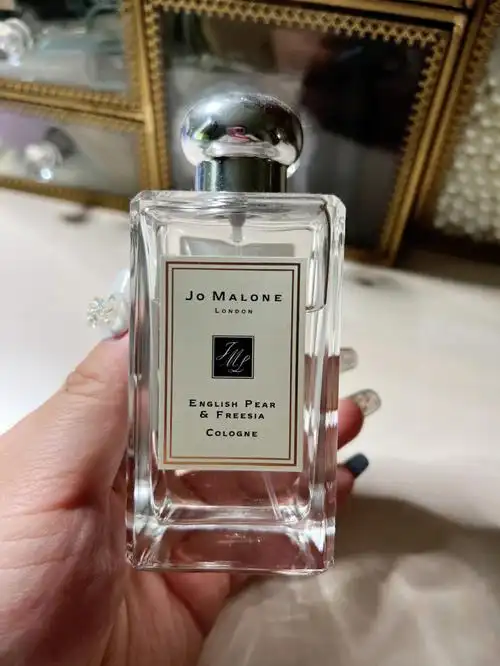 祖马龙香水换香