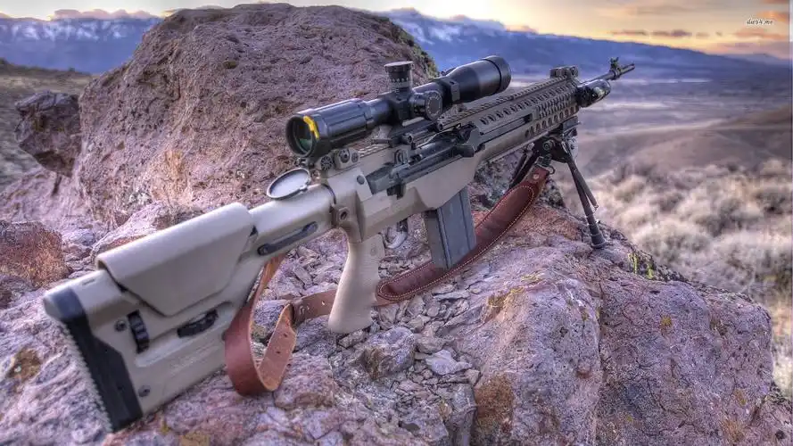 军事狙击枪军事天地壁纸2