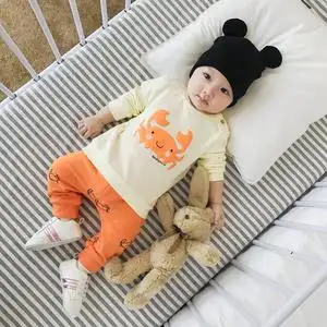 小童秋装2017新款婴幼儿男孩子卡通螃蟹印花打底长袖t恤两件套装
