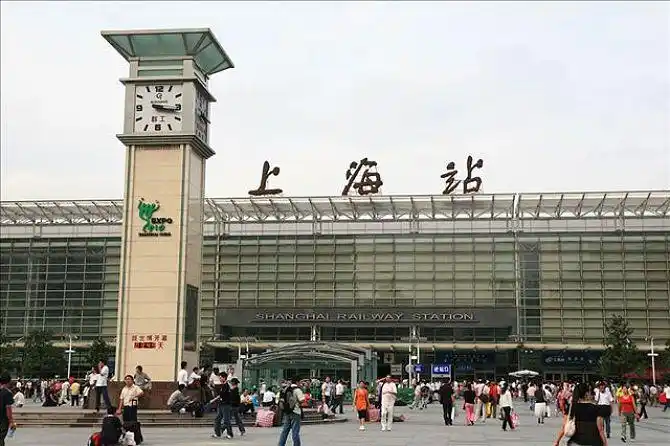 上海火车站图片_全景网