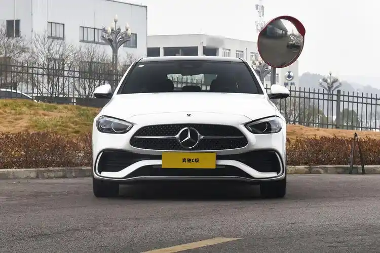 新款奔驰c级上市,全系涨价1600元,售价33.48-38.06万元_太平洋号
