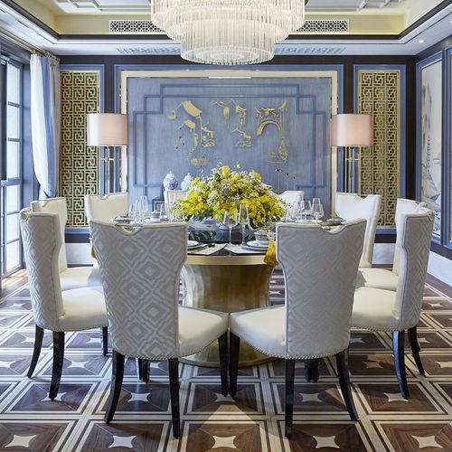 港式轻奢酒店餐桌椅组合 实木软包餐椅定制 后现代实木餐桌餐椅