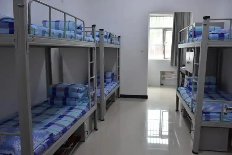 查看学生宿舍内务