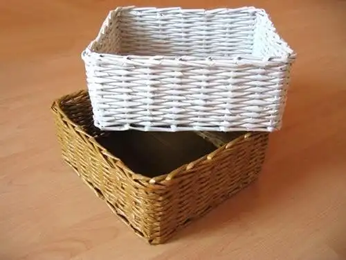 这个筐子是用纸编成的,您相信吗?看教程,教您把废纸巧变收纳筐