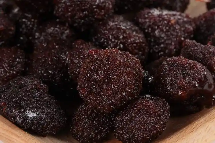 【京东超市】康辉 小美梅生糖杨梅68g