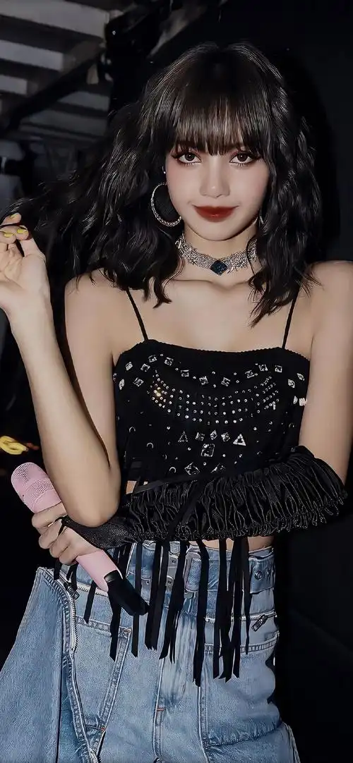 lisa性感时尚高清手机壁纸