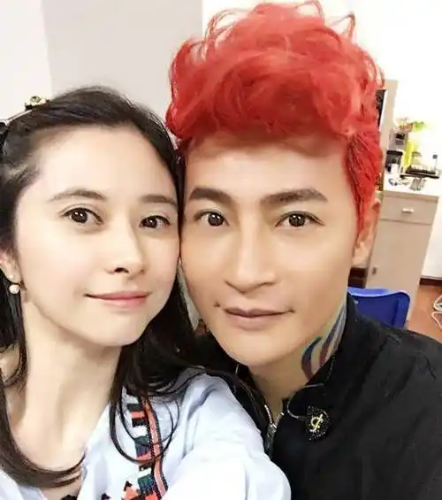 拍激情戏让吴彦祖失控,今45岁仍未嫁_何美钿_陈志朋_电视剧