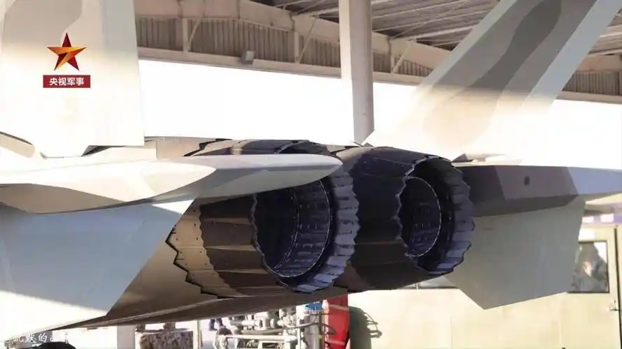 涡扇15的性能可能对标美制f119或者f135