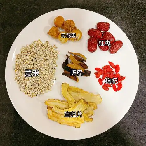 养生药膳黑鱼汤