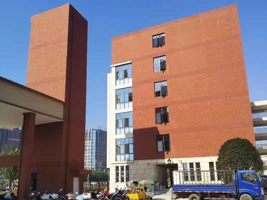 南阳二中发布新校园实景:搬迁后有这些优势和好处!