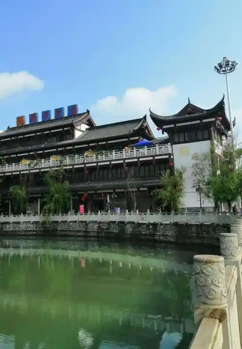 贵州之旅一一游织金古城