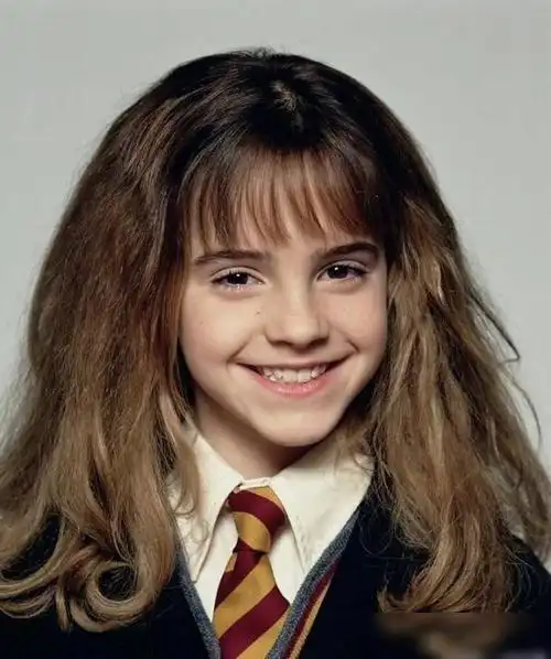 哈利波特女主持人赫敏艾玛沃尔森长大