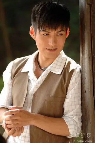 资料电视剧冷枪主演严宽个人介绍