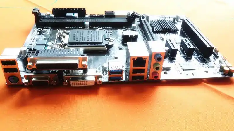 技嘉b85m-d3v-a台式机电脑主板 带lpt并口 支持i3 4160 i5 4590