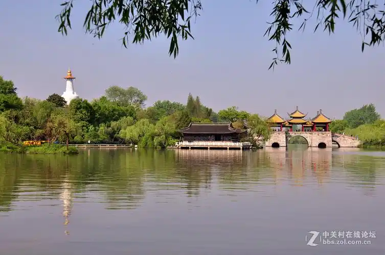 扬州莲花桥与白塔习拍