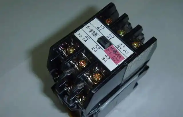 继电器是干什么用的