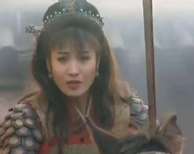 所以说和报杀父之仇相比,扈三娘最终选择了另一种方式而没有冒死复仇