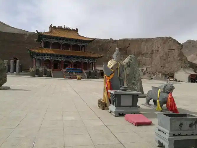 青海昆仑山西王母瑶池