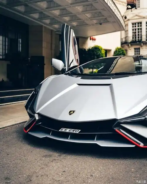 兰博基尼sian