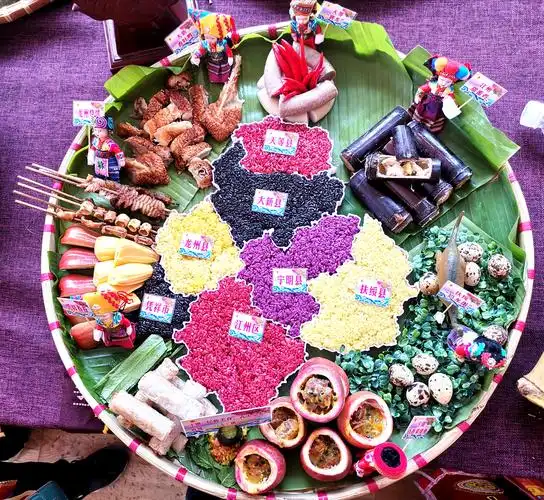 "传承壮文化,喜迎三月三"——广西民族师范学院附属小学教育集团线上