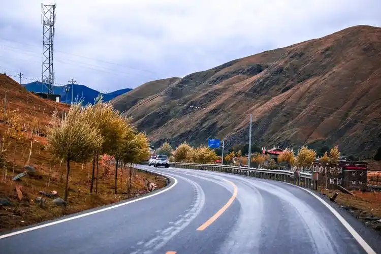 川西进藏国道318沿路风景