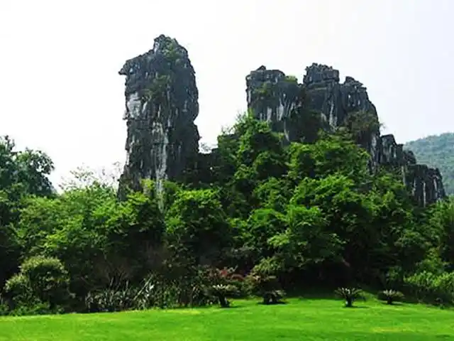 七星景区------老八景之一骆驼山