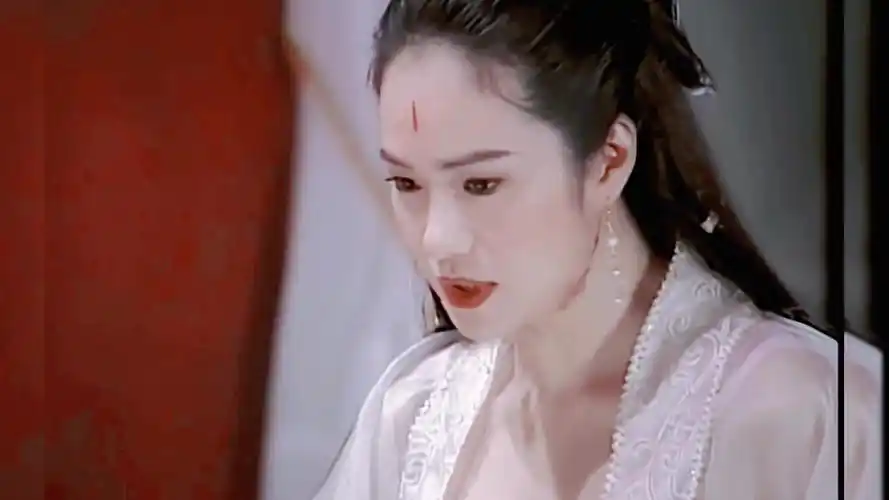 【邀月 怜星】 一生都为情所困 为爱痴狂