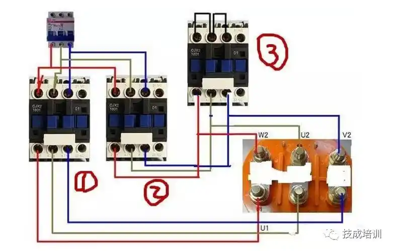 两个老电工的星三角之争,大家都来评评理!