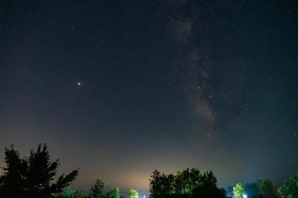 组照《夏季夜晚的星空》