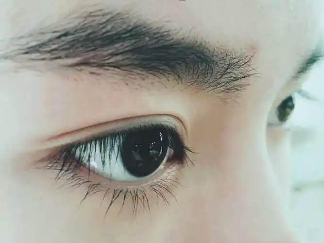 天生长着长睫毛是怎样的体验?