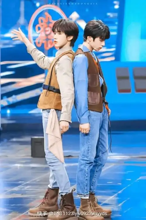 他们第一次相遇-宋亚轩:宋我一个文文-话本小说网