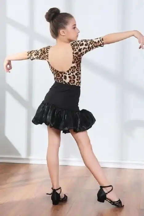少儿小女孩豹纹拉丁舞服装儿童女春夏季分体拉丁练功服演出服女童