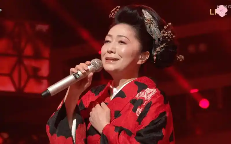 【新年莓|超强编曲】她的第13次翻山 「天城越え」