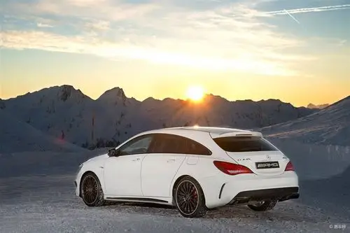 奔驰cla级amg(进口) cla级amg shooting brake 官方图图