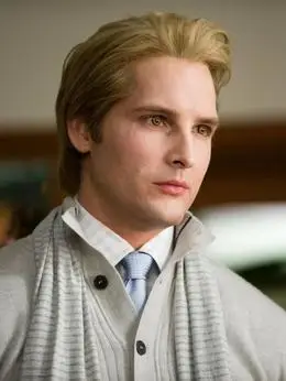 暮光之城2:新月演员表,全部演员表,演员人物介绍_电视剧_电视猫