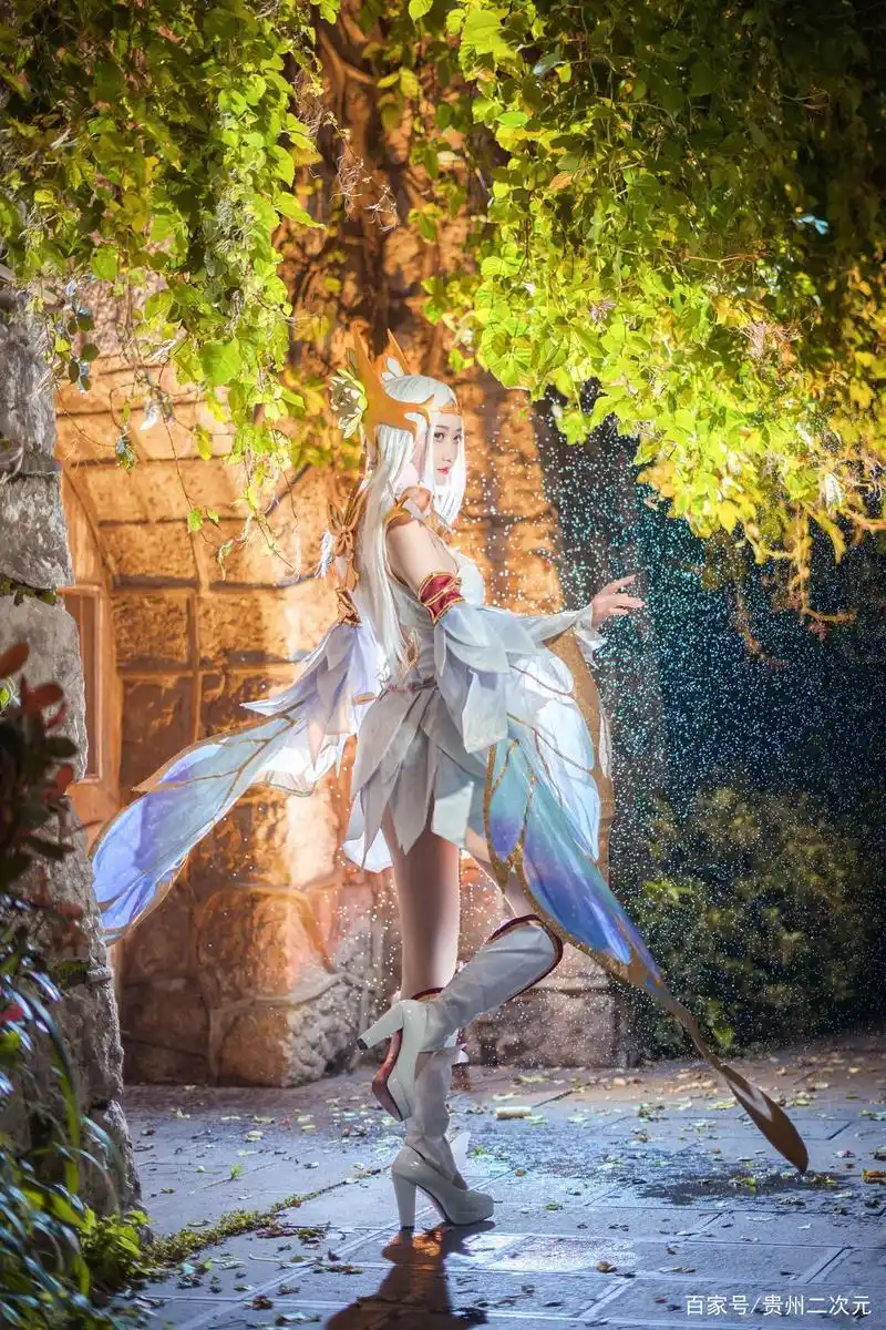 《王者荣耀》金色仲夏夜之梦·貂蝉cosplay