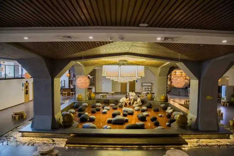 水蜜芭莎温泉水城7.18荣耀山西 盛大启航