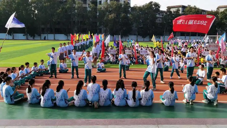 精彩的瞬间,永恒的感动!——记秀全外国语学校运动会 - 美篇