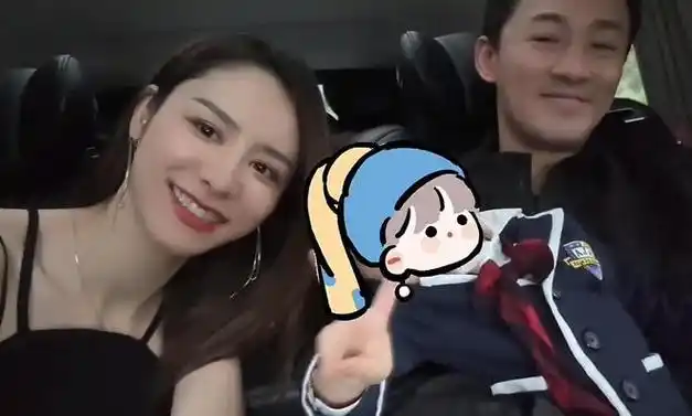 林峯女儿托班毕业典礼张馨月一身名牌带保姆出席一年学费20万