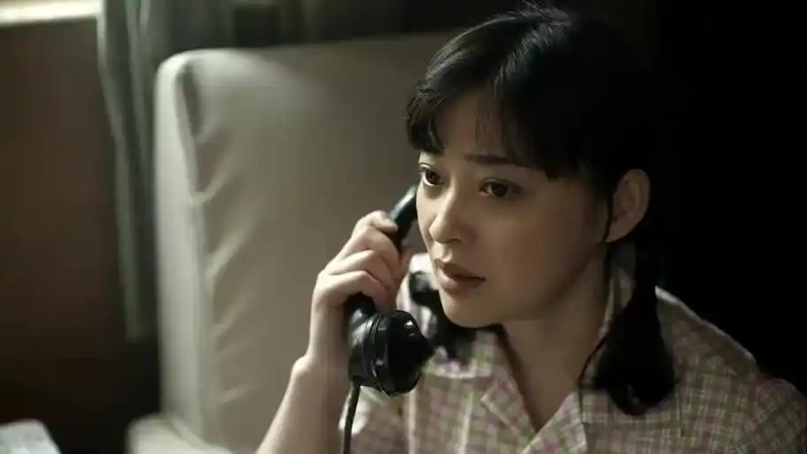 父母爱情安杰挑水也打扮岛上直接轰动了第一次见这西洋景