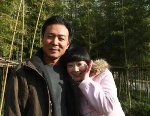 谢园61岁因心脏病去世2段婚姻无子女喜剧三剑客只剩梁天葛优