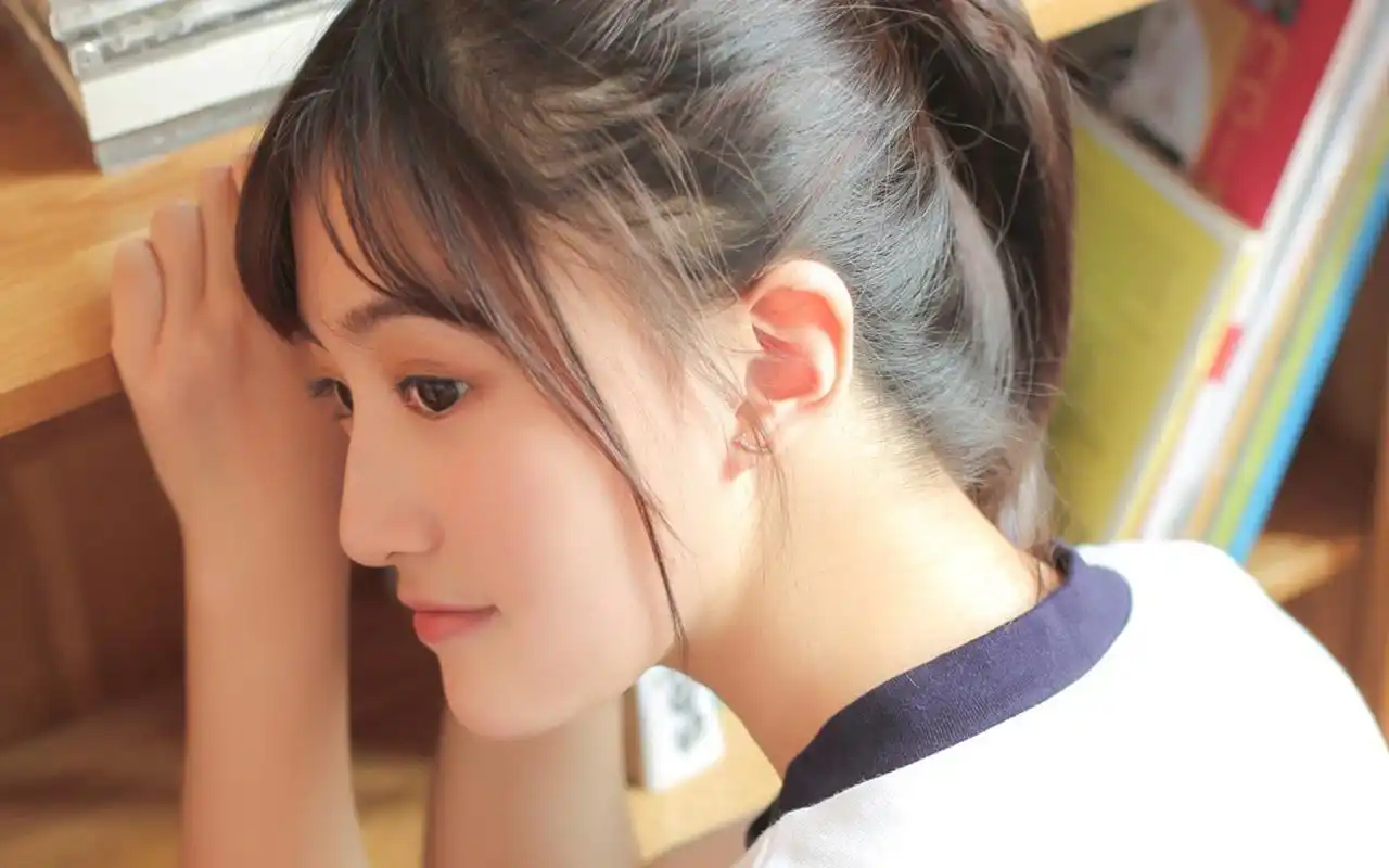 清纯美女图片高清电脑桌面壁纸 第二辑