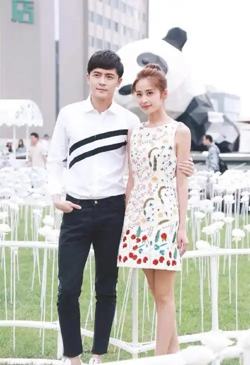 朱丹赛道被颖儿闯进去了#付辛博老早就澄清过和老婆颖儿aa制的事情