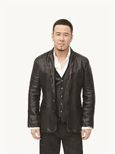 杨坤:一声《惊雷》, 把大众审美带沟里去了