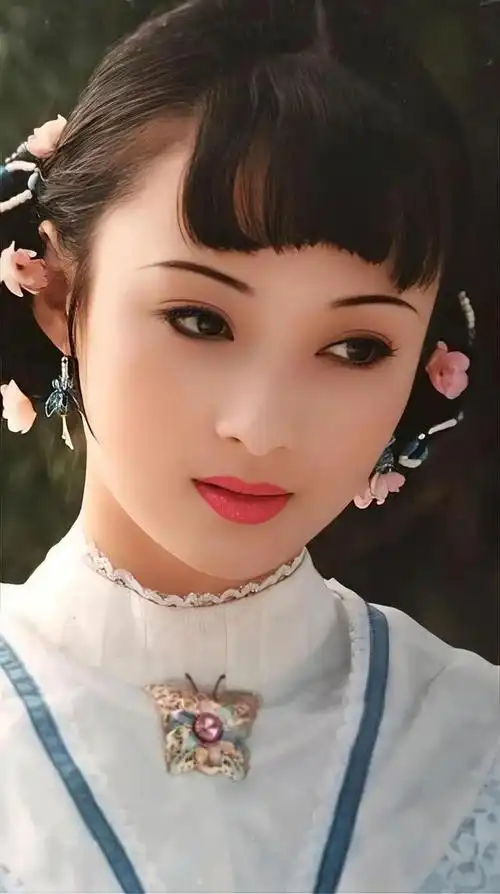 蒋勤勤年轻时究竟有多美看到这颜值我羡慕了美貌惊人