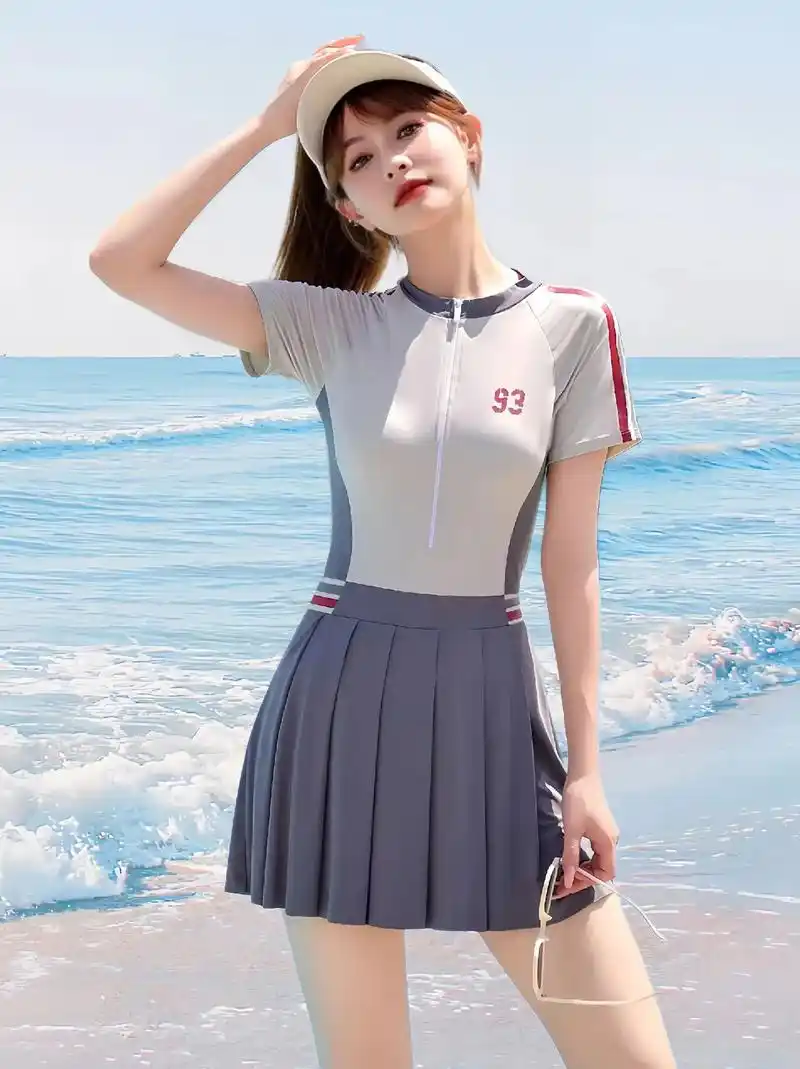 连体裙泳衣女